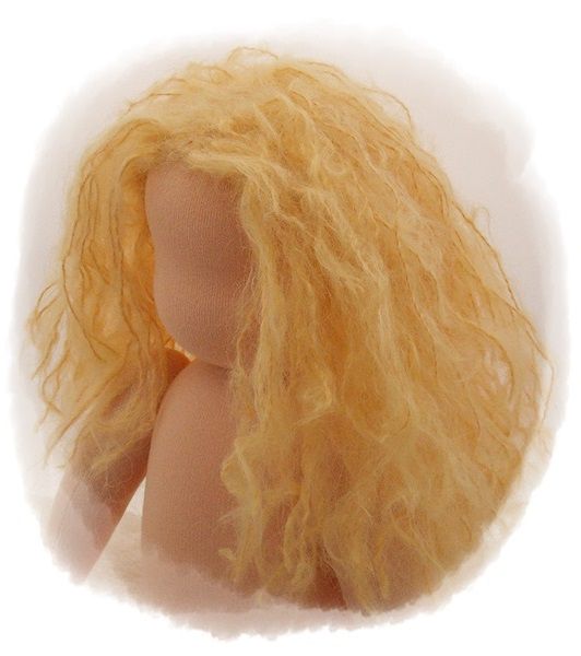 Teil 3/4: Gr 54cm Puppenhaare/Frisur aus Glattmohairgarn BLOND/Haarlänge 18cm