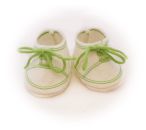 Puppenfilzschuhe  weiß mit grünen Schnürsenkeln  44-48cm